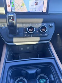 Used 2023 Land Rover Defender 110 SE AWD/4WD image 15