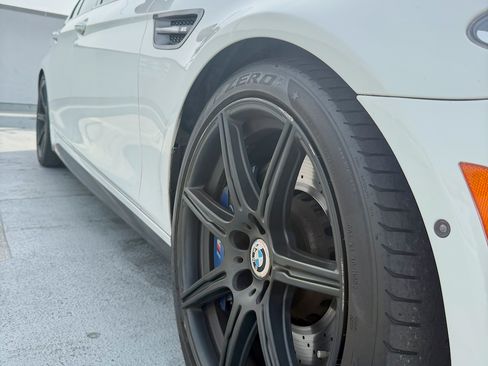 Used 2014 BMW M5 image 16