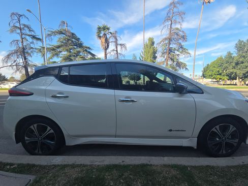 Used 2019 Nissan Leaf SL Plus w/ Protection Package image 5