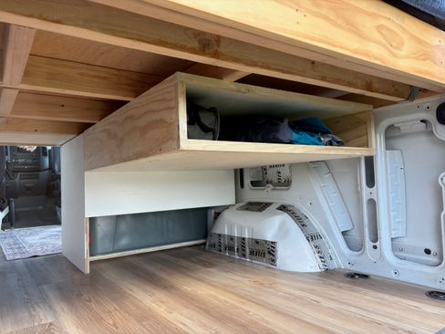 Used 2008 Dodge Sprinter 2500 w/ Premium Sound Group I image 10