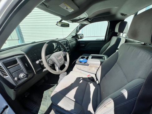 Used 2016 GMC Sierra 1500 Pickup 2D 8 ft image 22