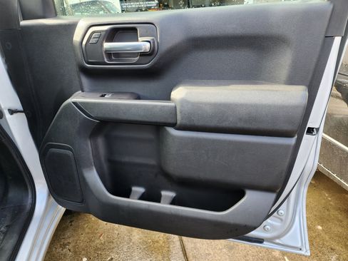 Used 2020 Chevrolet Silverado 1500 Custom image 20