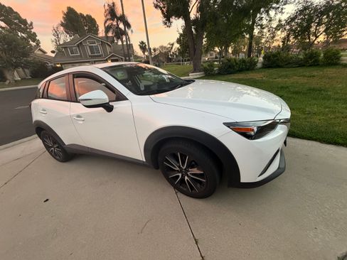 Used 2018 MAZDA CX-3 Touring w/ Preferred Equipment Package image 5
