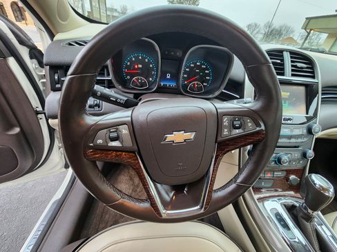 Used 2013 Chevrolet Malibu LTZ image 14