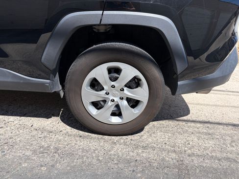 Used 2023 Toyota RAV4 LE FWD image 19