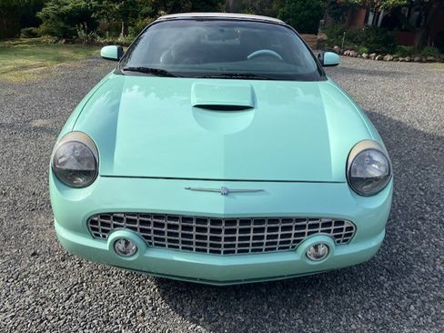 Used 2004 Ford Thunderbird image 1