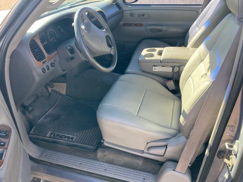 Used 2000 Toyota Tundra SR5 image 14