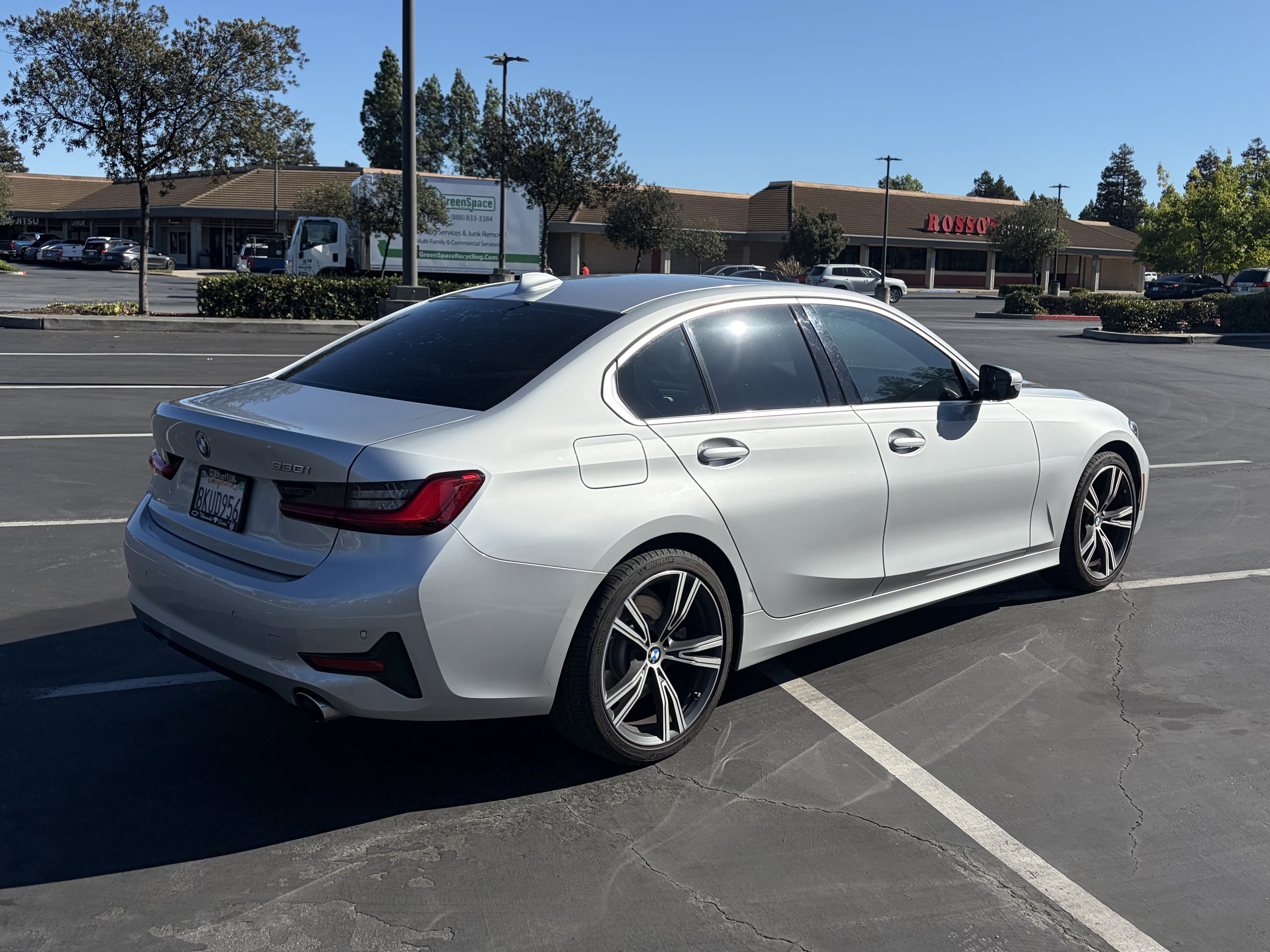 Used 2019 BMW 330i Sedan w/ Convenience Package RWD image 9