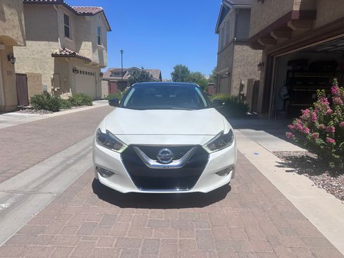 Used 2016 Nissan Maxima 3.5 SL FWD image 2