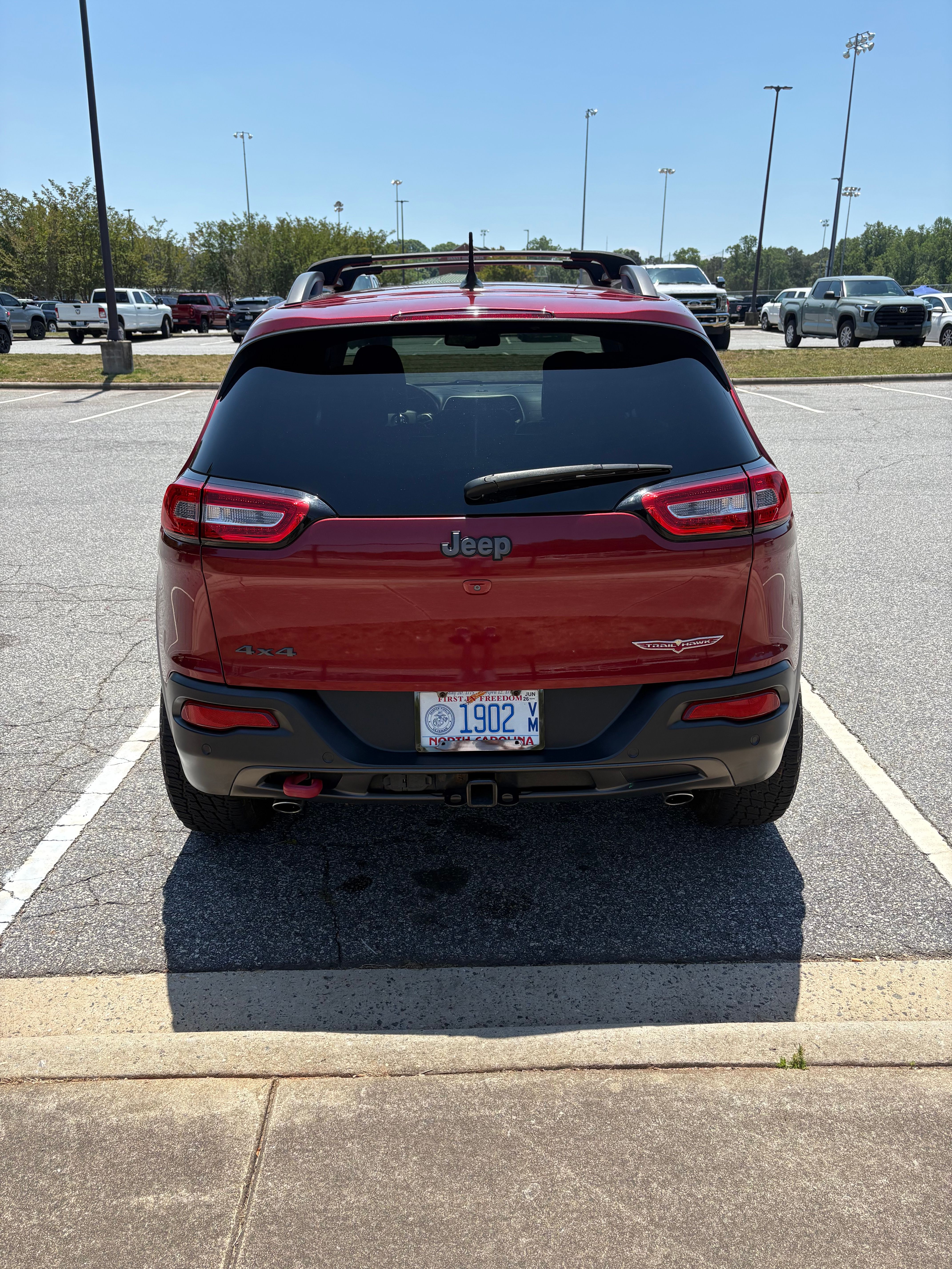 Used 2014 Jeep Cherokee Trailhawk w/ Technology Group AWD/4WD image 5