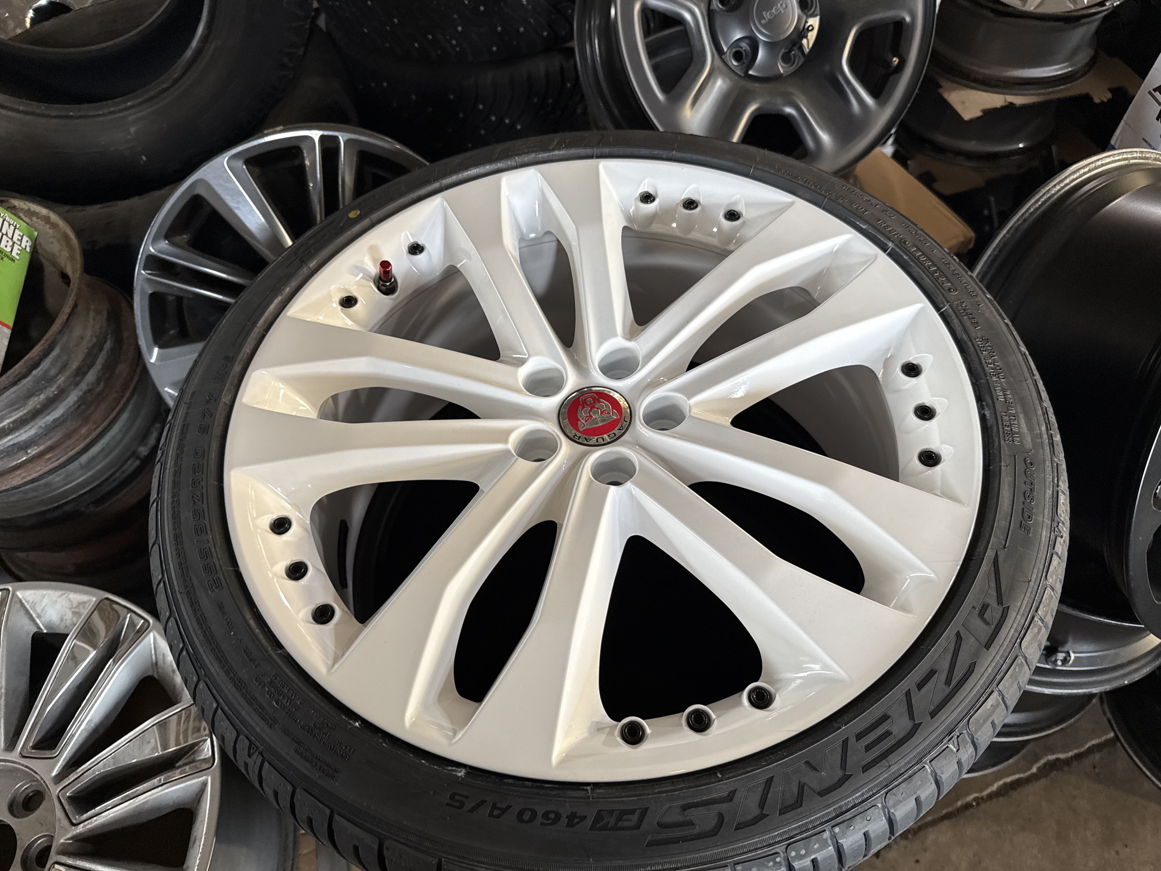 Used 2015 Jaguar F-TYPE S RWD image 9