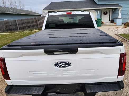 Used 2024 Ford F150 XLT w/ Tow/Haul Package image 8