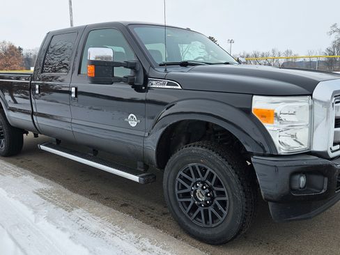 Used 2014 Ford F350 Platinum w/ Platinum Package image 9