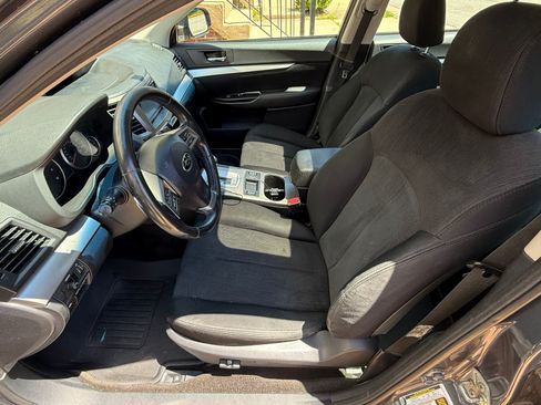 Used 2014 Subaru Legacy 2.5i Premium AWD/4WD image 13