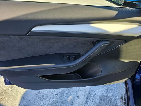 Used 2022 Tesla Model 3 Long Range image 12