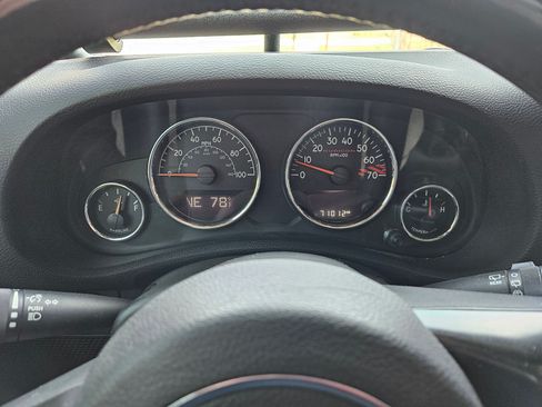 Used 2017 Jeep Wrangler Rubicon image 11