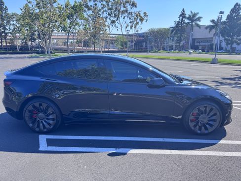 Used 2023 Tesla Model 3 Performance image 5