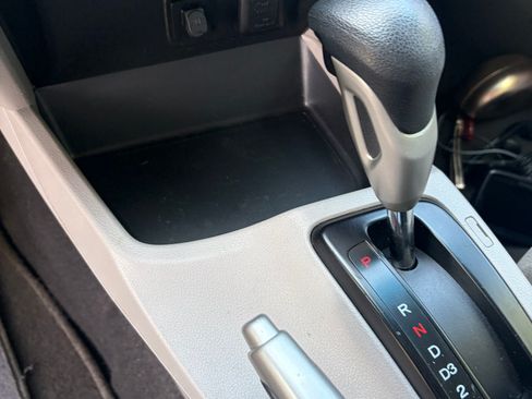 Used 2012 Honda Civic LX image 12