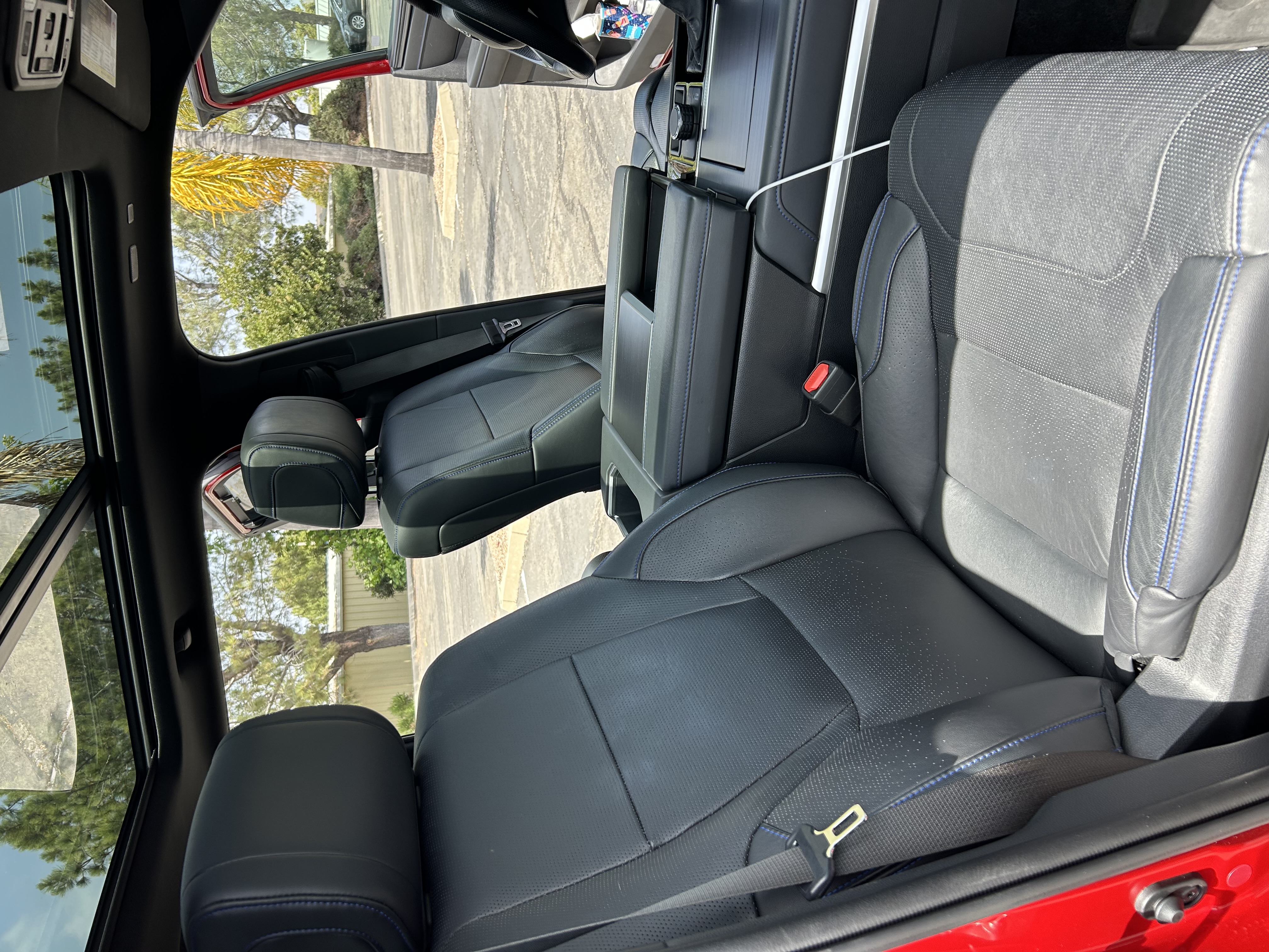 Used 2023 Toyota Tundra Platinum w/ Advanced Package AWD/4WD image 20
