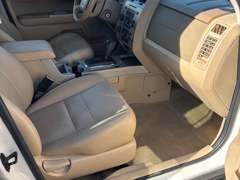 Used 2012 Ford Escape XLT image 11