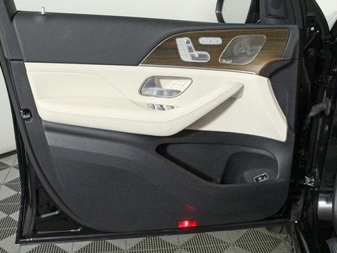 Used 2024 Mercedes-Benz GLE 350 4MATIC image 13