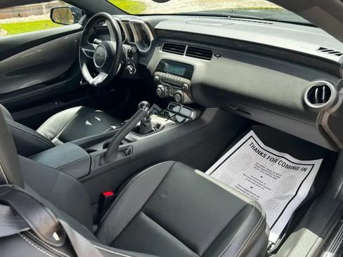 Used 2010 Chevrolet Camaro SS w/ RS Package RWD image 5