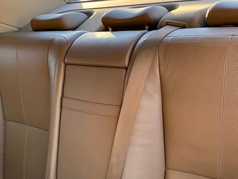 Used 2007 Mercedes-Benz S 550 image 16