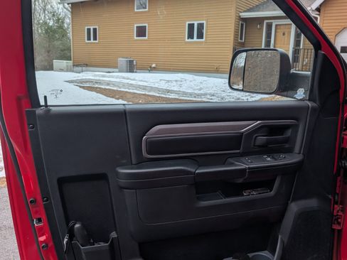 Used 2021 RAM 2500 Tradesman image 12