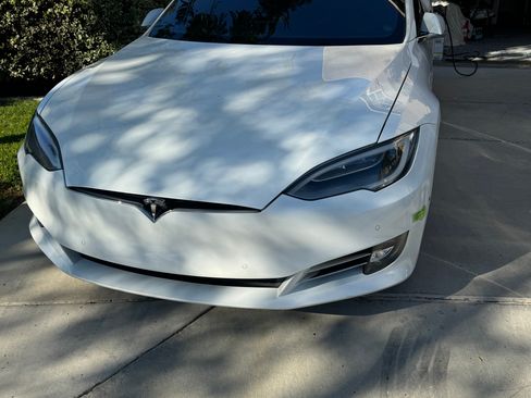 Used 2016 Tesla Model S 90D image 2