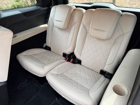 Used 2016 Mercedes-Benz GL 450 4MATIC image 18