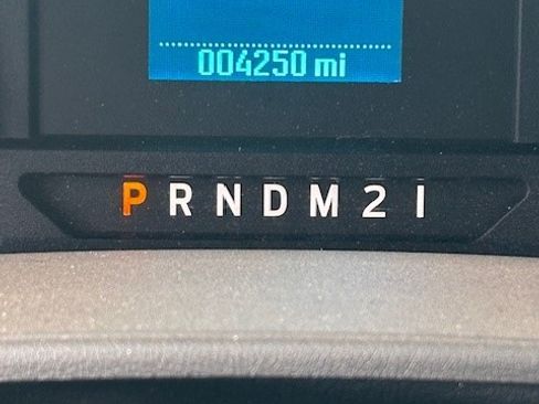 Used 2024 Ford E-450 and Econoline 450 Super Duty w/ Power Windows & Locks Group image 6