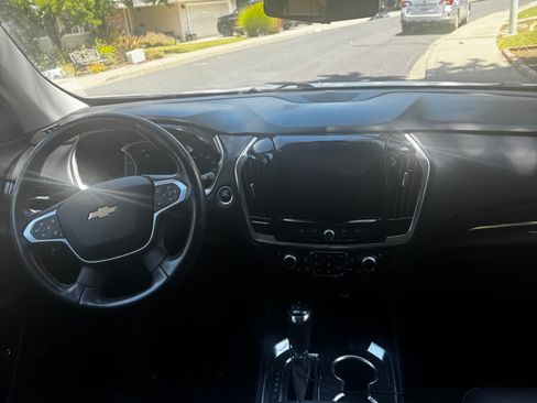 Used 2018 Chevrolet Traverse Premier AWD/4WD image 1