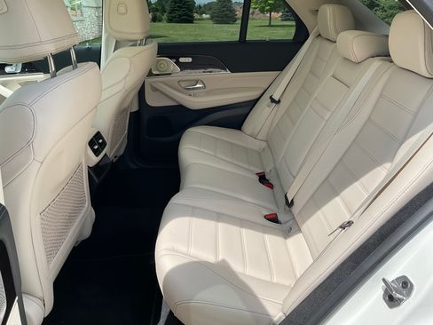 Used 2021 Mercedes-Benz GLE 450 4MATIC image 12