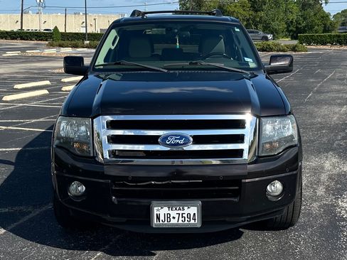 Used 2013 Ford Expedition Limited RWD image 4