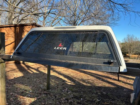 Used 2015 Ford F150 XL w/ Equipment Group 101A Mid image 5