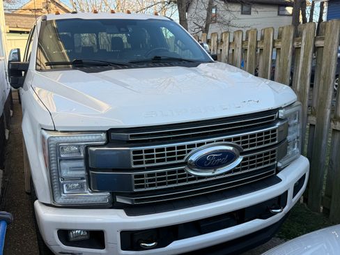 Used 2017 Ford F250 Platinum w/ Platinum Ultimate Package image 1