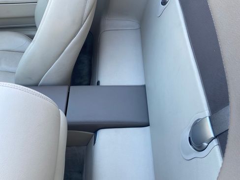 Used 2005 Mercedes-Benz SL 500 image 24