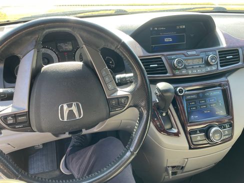 Used 2015 Honda Odyssey EX-L image 1