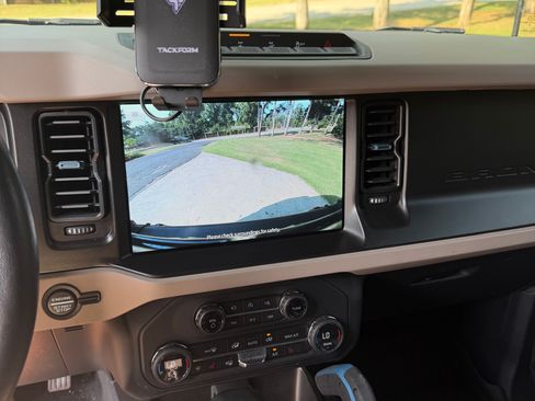 Used 2021 Ford Bronco Wildtrak AWD/4WD image 13
