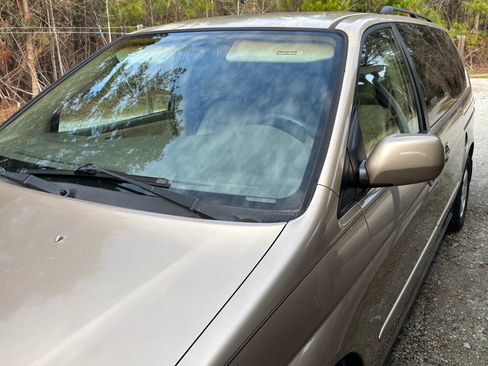 Used 1999 Honda Odyssey EX image 2