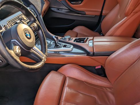 Used 2016 BMW M6 Gran Coupe RWD image 9