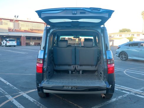 Used 2006 Honda Element LX image 9
