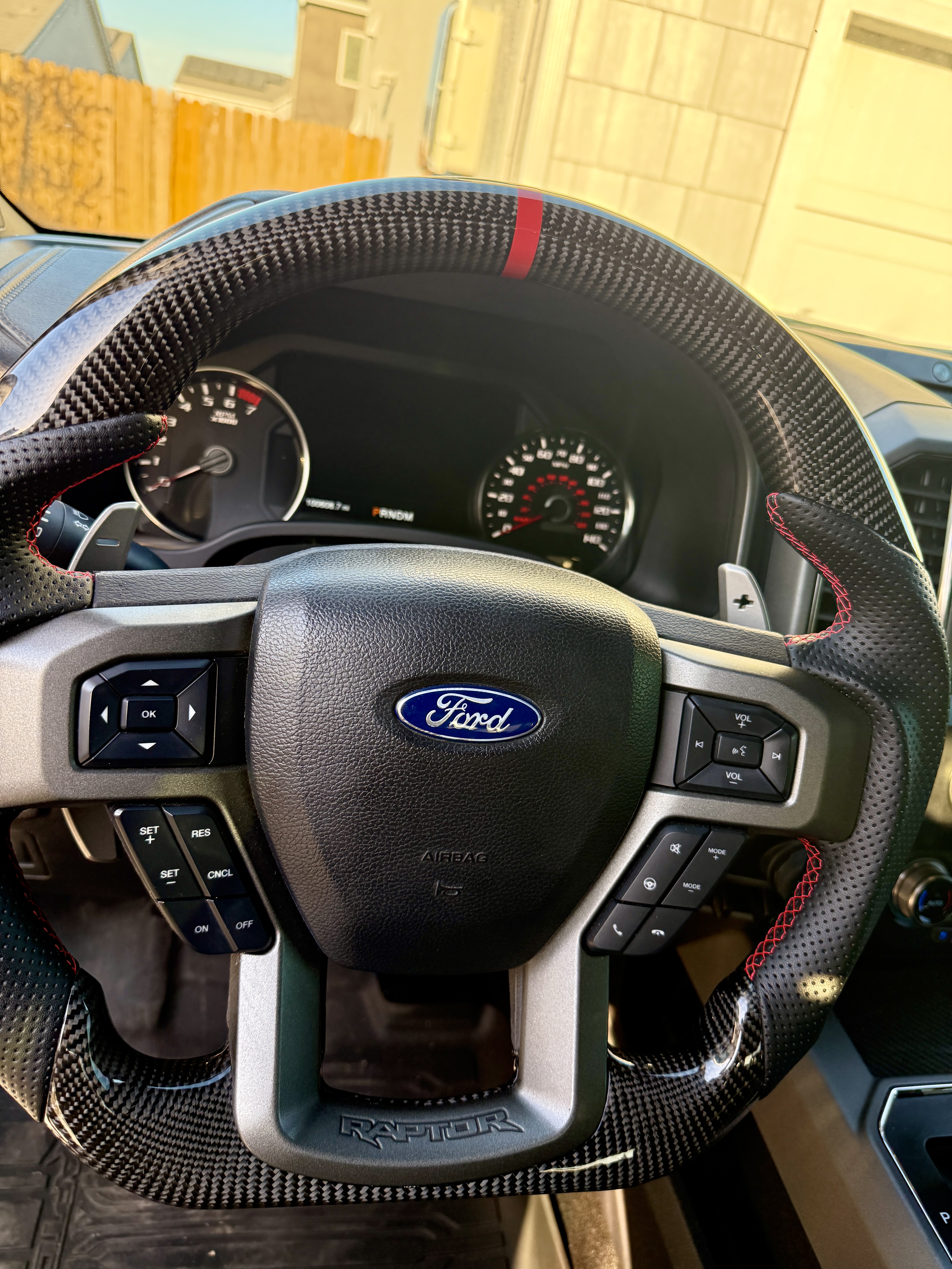 Used 2019 Ford F150 Raptor w/ Equipment Group 802A Luxury AWD/4WD image 8