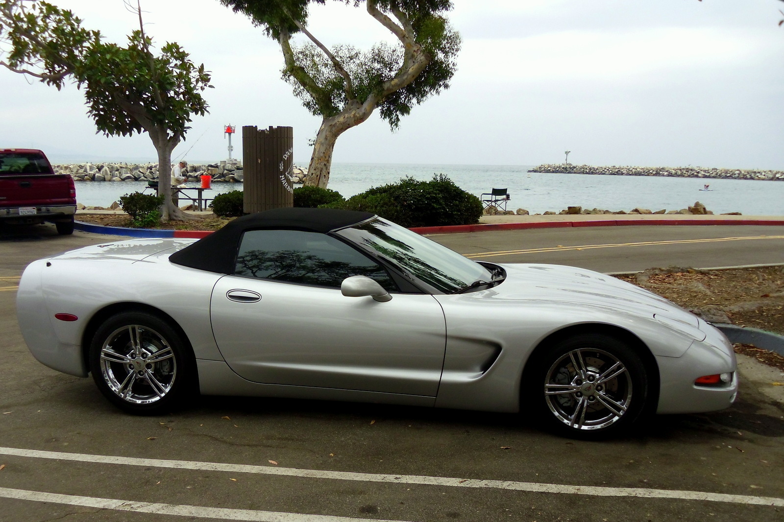 Used 2002 Chevrolet Corvette Convertible w/ Preferred Equipment Group2 RWD image 1