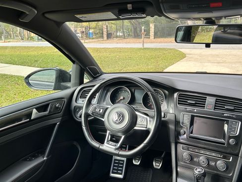 Used 2015 Volkswagen GTI Autobahn image 15