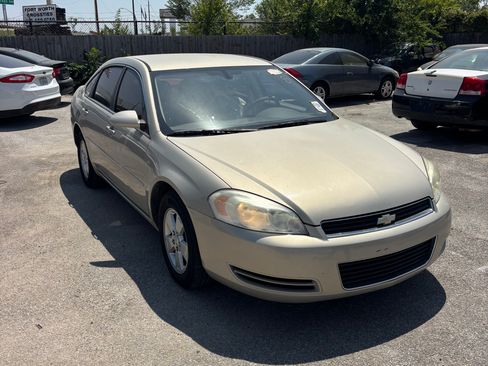 Used 2008 Chevrolet Impala LT FWD image 14