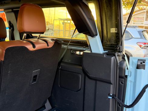 Used 2024 Ford Bronco Heritage Edition image 25