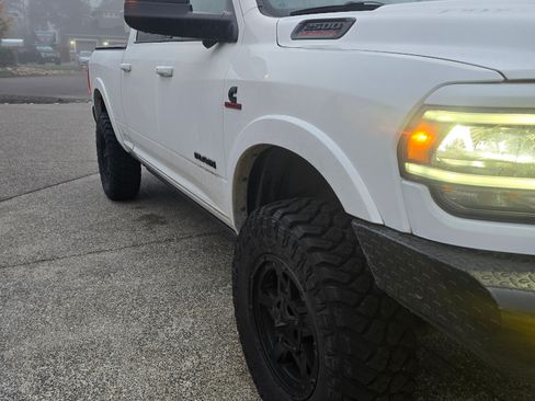 Used 2020 RAM 2500 Laramie image 2