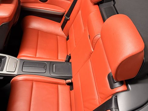 Used 2012 BMW 335i Convertible image 14