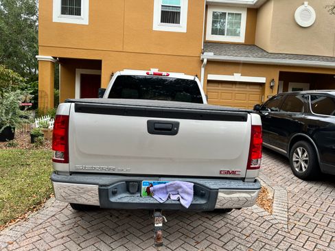 Used 2008 GMC Sierra 1500 SLE w/ California Package image 4